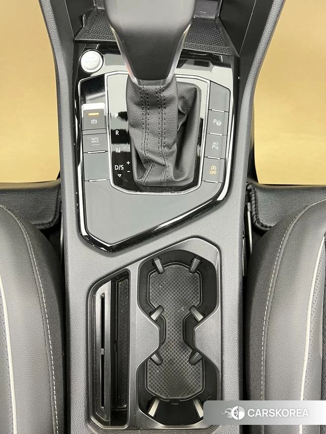 Volkswagen Tiguan L 2023 Белый из Китая, фото 6