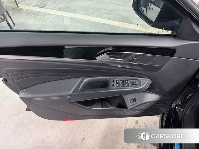 Volkswagen Passat 2023 Черный из Китая, фото 6