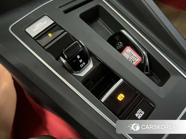 Volkswagen Golf 2023 Белый из Китая, фото 6