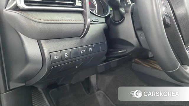 Toyota Camry (XV70) 2018 Серебряный из Кореи, фото 6