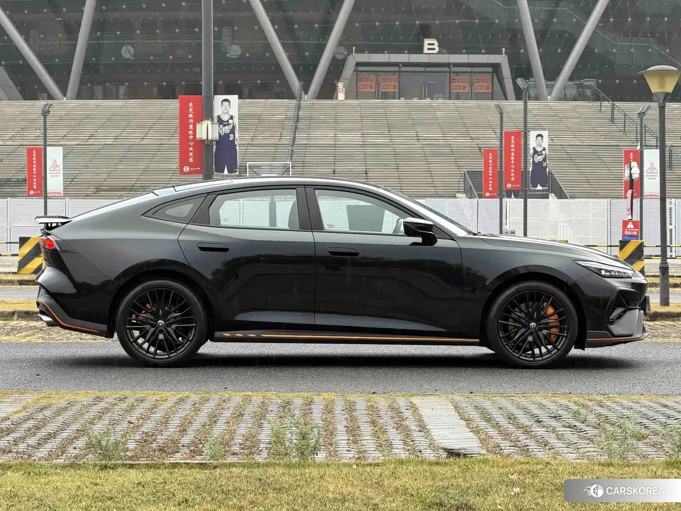 Chang'an UNI-V 2025 Черный из Китая, фото 6