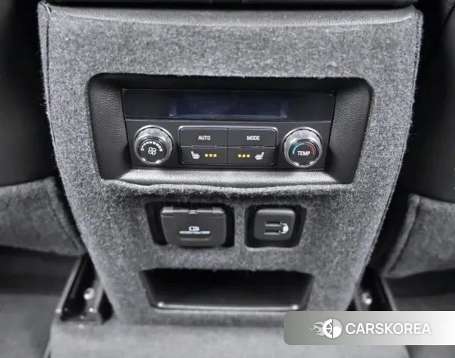 Chevrolet (GM Daewoo) Traverse 2023 Черный из Кореи, фото 6