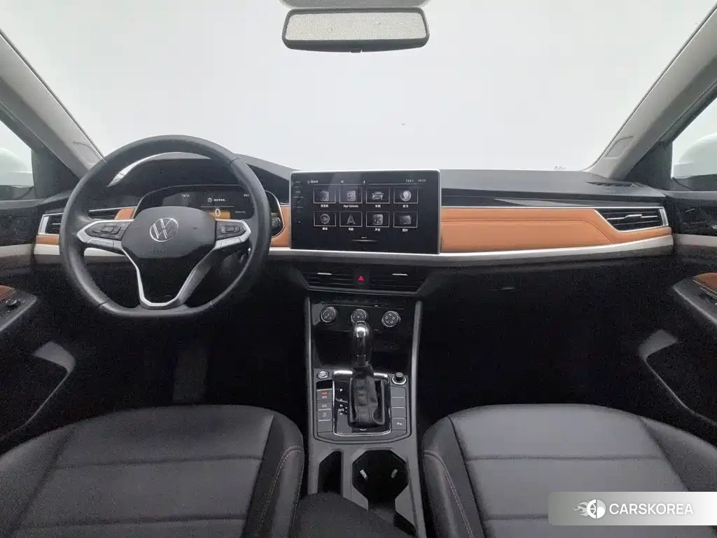 Volkswagen Bora 2023 Белый из Китая, фото 6