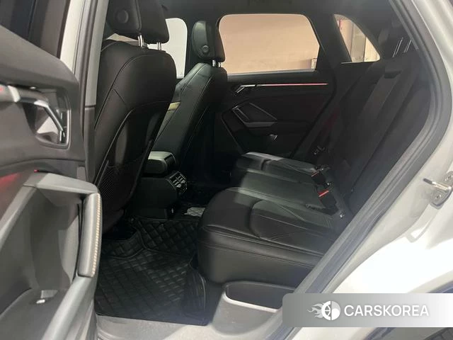 Audi Q3 2023 Белый из Китая, фото 6