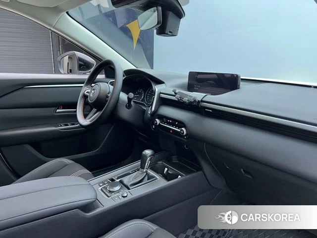 Mazda CX-50 line also 2023 Белый из Китая, фото 6