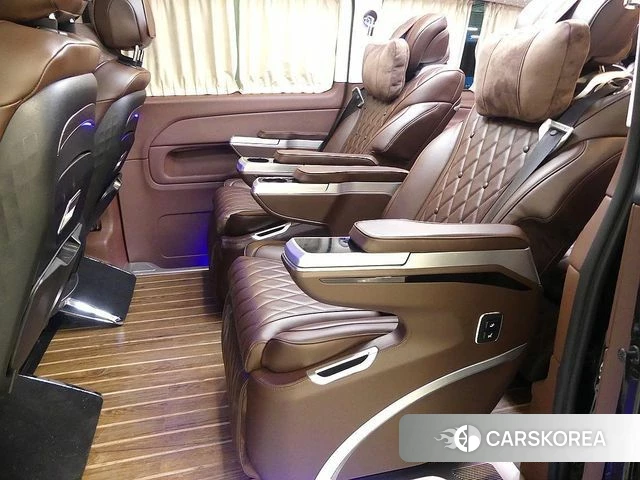 Mercedes-Benz V-Class 2023 Черный из Кореи, фото 6