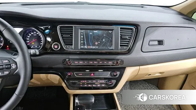 Kia The New Carnival 2019 Белый из Кореи, фото 6