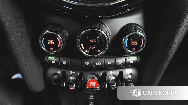 Mini Cooper 2023 Красный из Кореи, фото 6