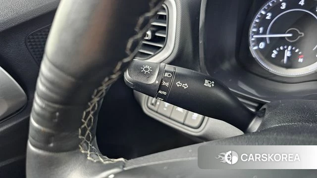 Hyundai Venue 2019 Серебряный из Кореи, фото 6