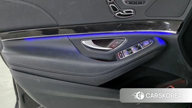 Mercedes-Benz S-Class W222 2020 Черный из Кореи, фото 6