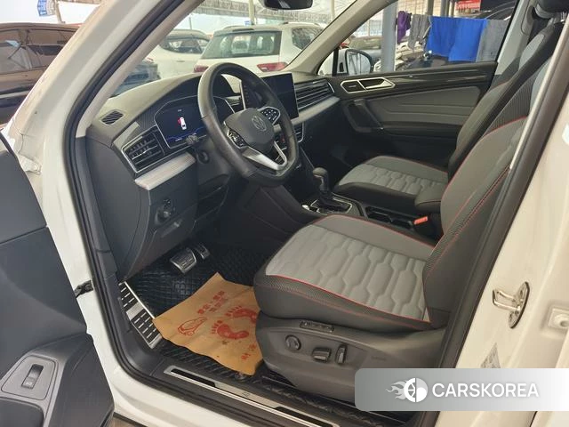 Volkswagen Tiguan L id 4321335 из Китая 6