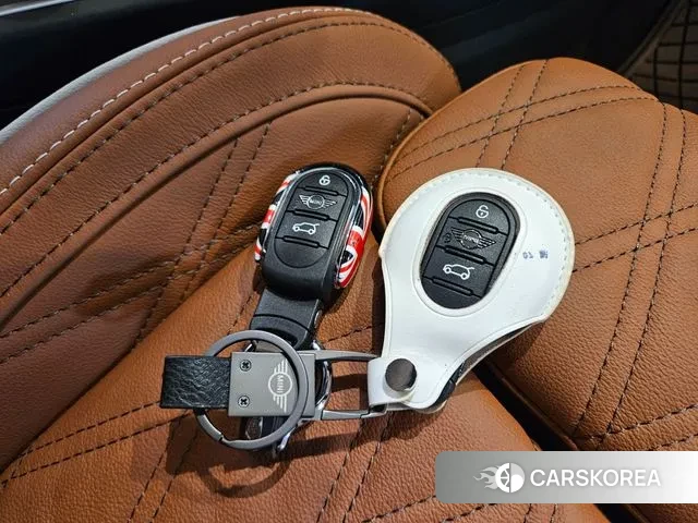 Mini Cooper S Countryman 2024 Серебряный двухцветный из Кореи, фото 6