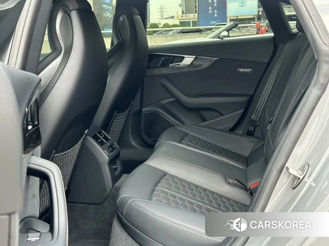 Audi RS 5 2023 Темно-серый из Китая, фото 6