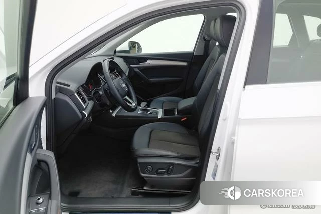 Audi Q5L 2021 Белый из Китая, фото 6