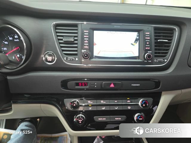 Kia The New Carnival 2018 Серый из Кореи, фото 6