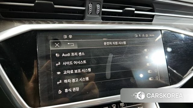 Audi A6 (C8) 2021 Синий из Кореи, фото 6