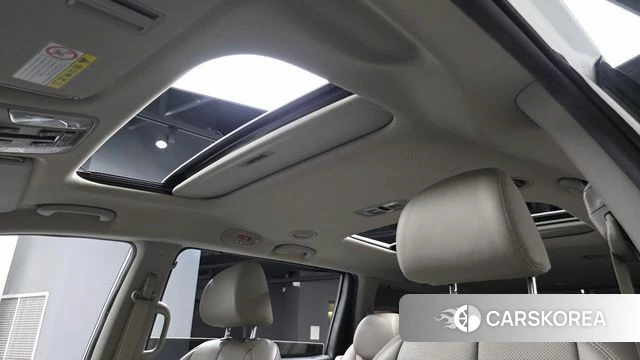 Kia The New Carnival 2019 Белый из Кореи, фото 6
