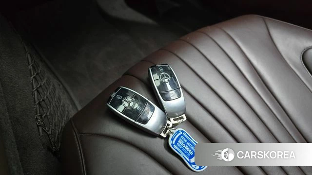 Mercedes-Benz CLS-Class C257 2020 Белый из Кореи, фото 6
