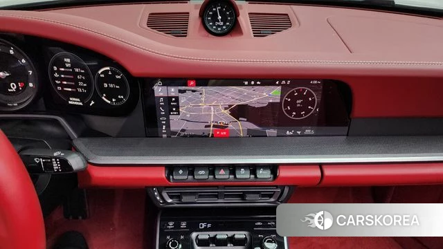 Porsche 911(992) 2020 Серебряный из Кореи, фото 6