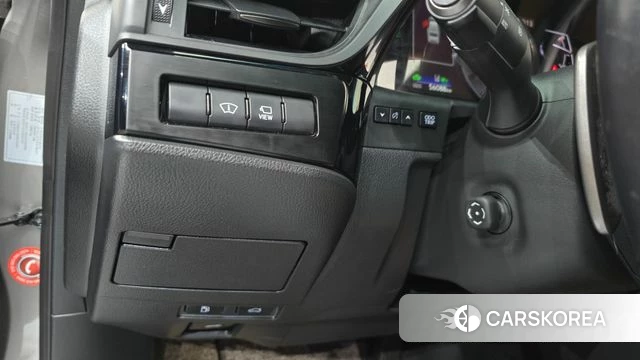 Lexus ES300h 7th generation 2024 Серый из Кореи, фото 6