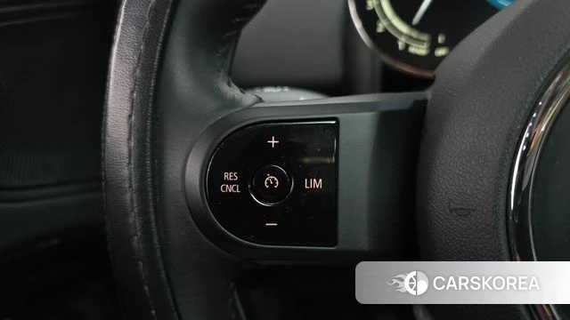 Mini Cooper Countryman 2022 Жемчужный цвет из Кореи, фото 6