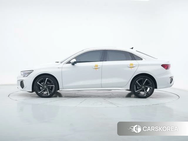 Audi A3 2021 Белый из Китая, фото 6
