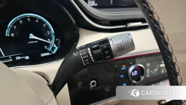 Genesis GV70 2023 Белый из Кореи, фото 6