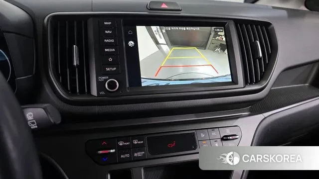 Kia The New Kia Ray EV 2023 Белый из Кореи, фото 6