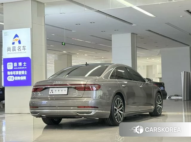 Audi A8 2018 Шампань из Китая, фото 6