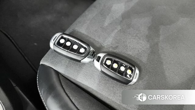 Hyundai Venue 2020 Белый из Кореи, фото 6