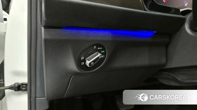 Volkswagen 7th Generation of Jetta 2021 Белый из Кореи, фото 6