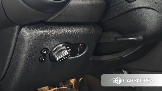 Mini Cooper 2018 Коричневый из Кореи, фото 6
