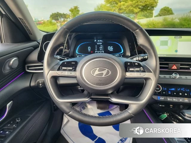 Hyundai The New Avante (CN7) 2023 Белый из Кореи, фото 6