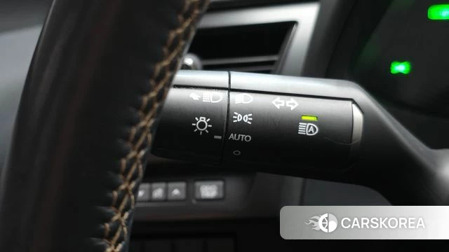 Lexus UX250h 2021 Белый из Кореи, фото 6