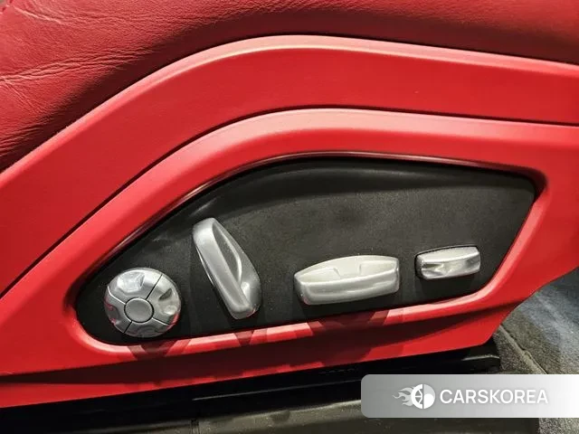 Porsche Panamera (971) id 3488384 из Кореи 6