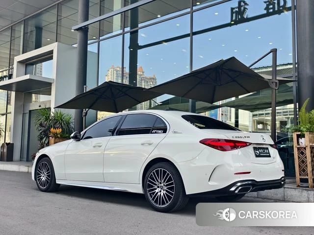 Mercedes-Benz Class C 2023 Белый из Китая, фото 6
