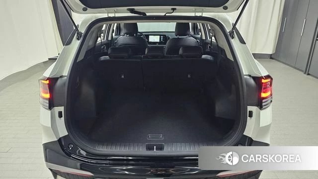 Kia Sportage 5th Generation 2023 Белый из Кореи, фото 6
