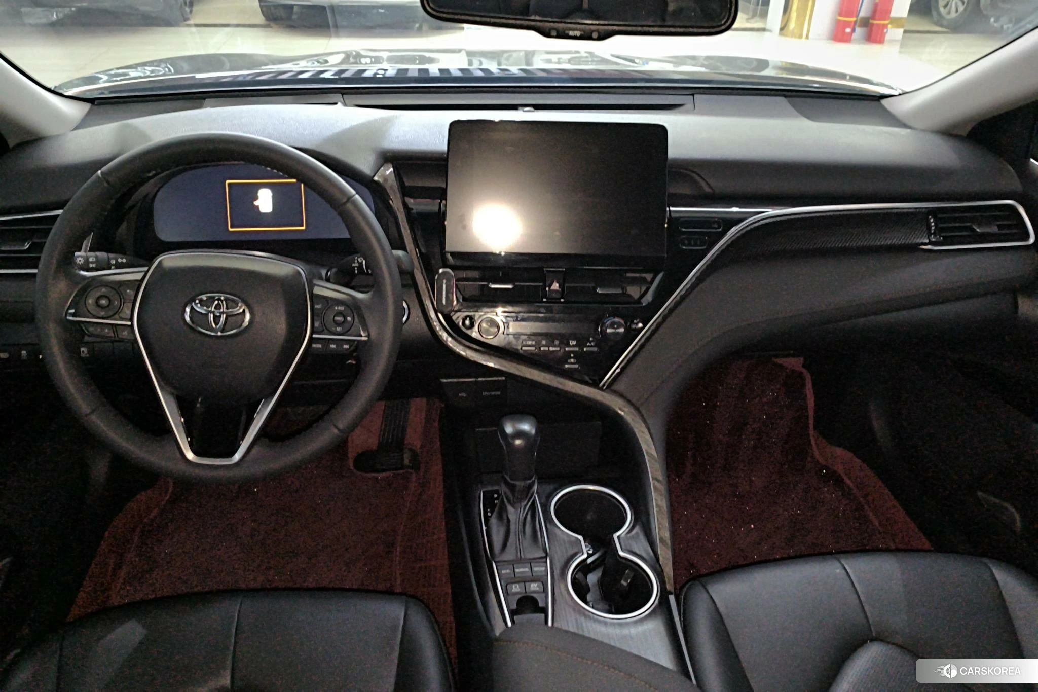 Toyota Camry 2023 Черный из Китая, фото 6