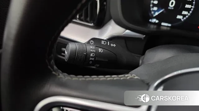Volvo XC60 second Generation 2021 Черный из Кореи, фото 6