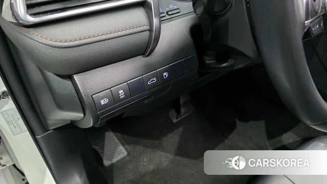 Toyota Camry (XV70) 2018 Белый из Кореи, фото 6