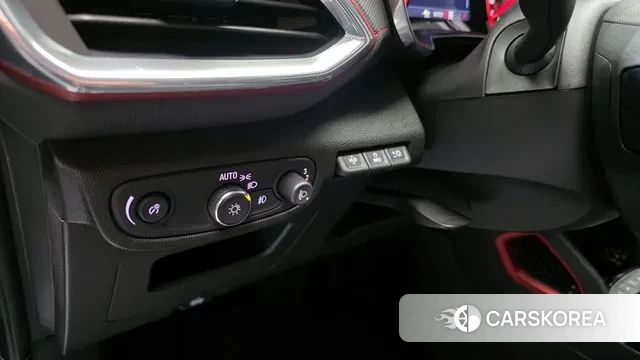 Chevrolet (GM Daewoo) Trailblazer 2021 Черный из Кореи, фото 6