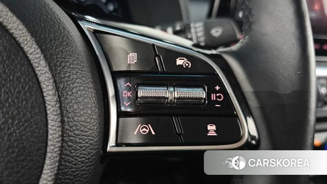 Kia The New K3 2nd generation 2023 Белый из Кореи, фото 6