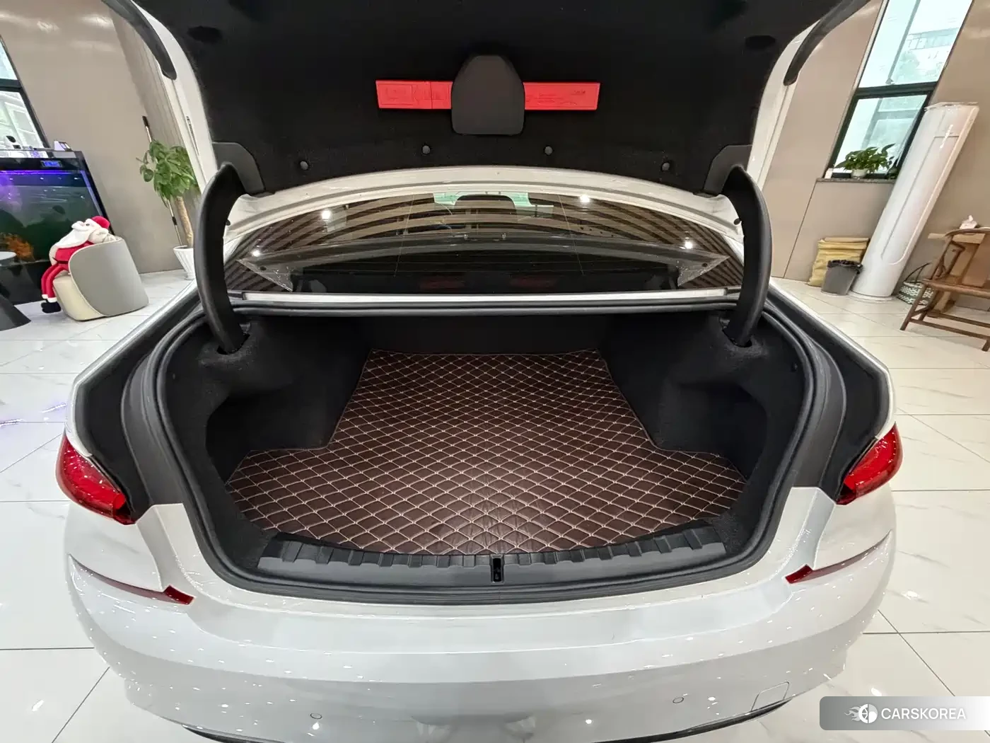 BMW 3 series id 4583651 из Китая 9