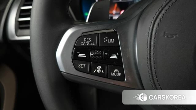 BMW X3 (G01) 2024 Светло-серебряный цвет из Кореи, фото 6