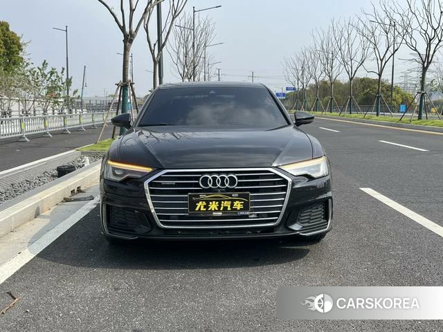 Audi A6L 2022 Черный из Китая, фото 6