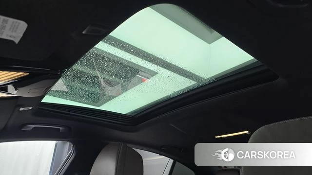 BMW 5 Series (G30) 2019 Серебристо-серый из Кореи, фото 6