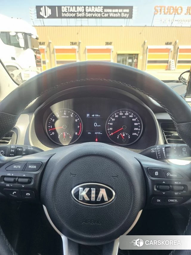 Kia Stonic 2019 Черный из Кореи, фото 6