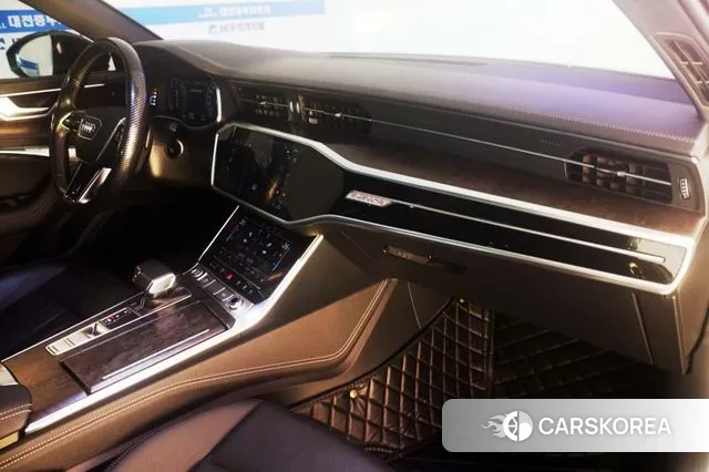 Audi A6 (C8) 2020 Серый из Кореи, фото 6