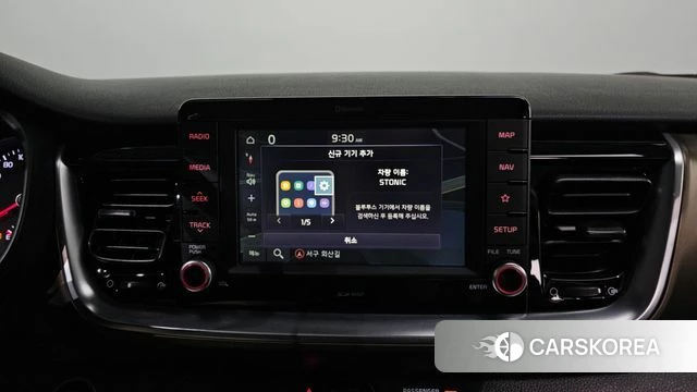Kia Stonic 2019 Белый из Кореи, фото 6