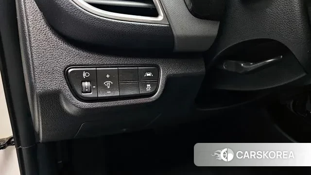 Kia Seltos 2022 Белый из Кореи, фото 6